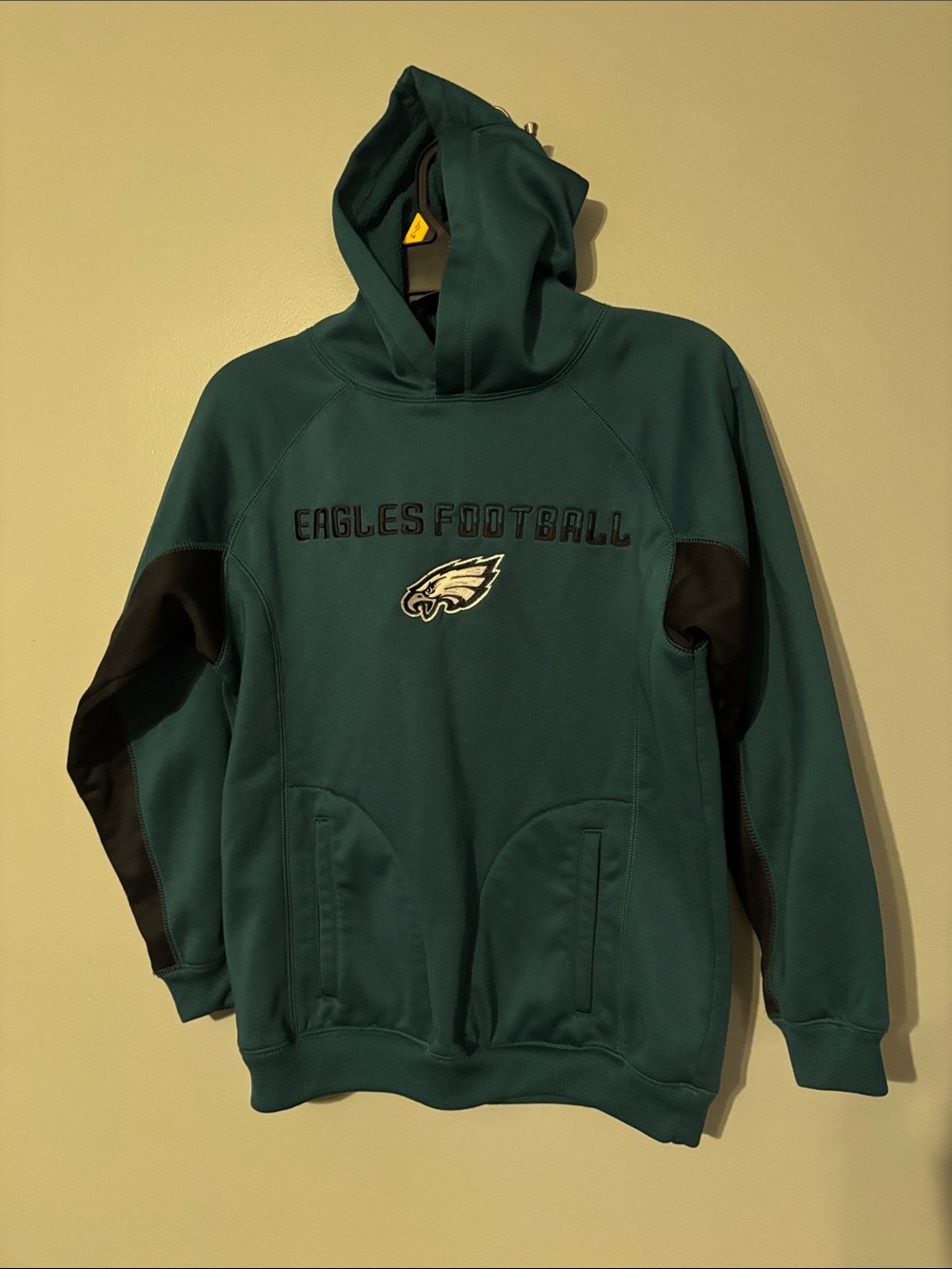 NFL Teal Eagles Football Hooded Sweatshirt - Youth medium (10/12)